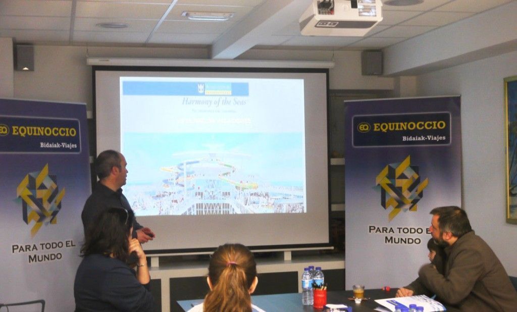 Resumen de la presentación del Harmony of the Seas en Equinoccio Viajes 8 Presentación Aitor Bilbao Royal Caribbean